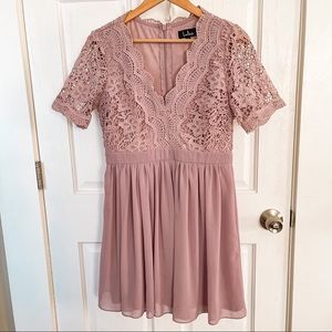 LULU’S Lace and Chiffon Knee Length Short Sleeve Dress - size L